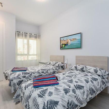 Luxury Beach Front Apartment With Pool Valence Extérieur photo