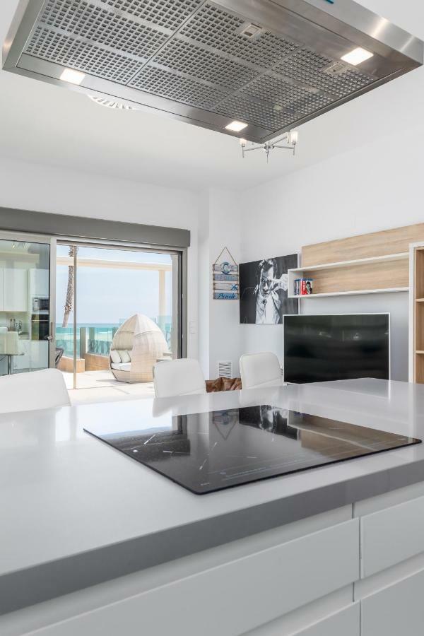 Luxury Beach Front Apartment With Pool Valence Extérieur photo